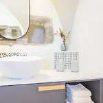 Les Tours Carrees فندق مبيت وإفطار