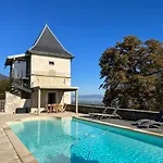 Les Tours Carrees فندق مبيت وإفطار 3*