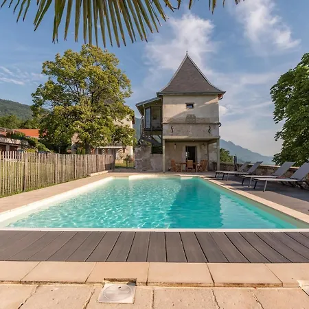 Les Tours Carrées 3* La Motte-Servolex