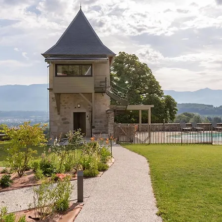 Bed & Breakfast Les Tours Carrées 3*