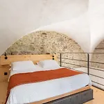B&B Les Tours Carrees 라-모트-세르볼렉스