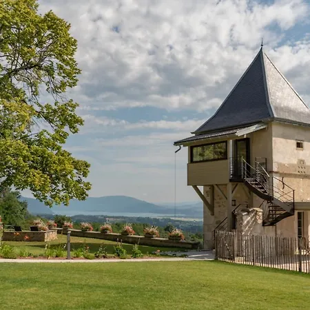 Les Tours Carrees Bed & Breakfast La Motte-Servolex